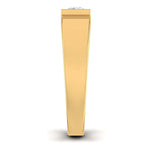 men's ring in gold and diamond