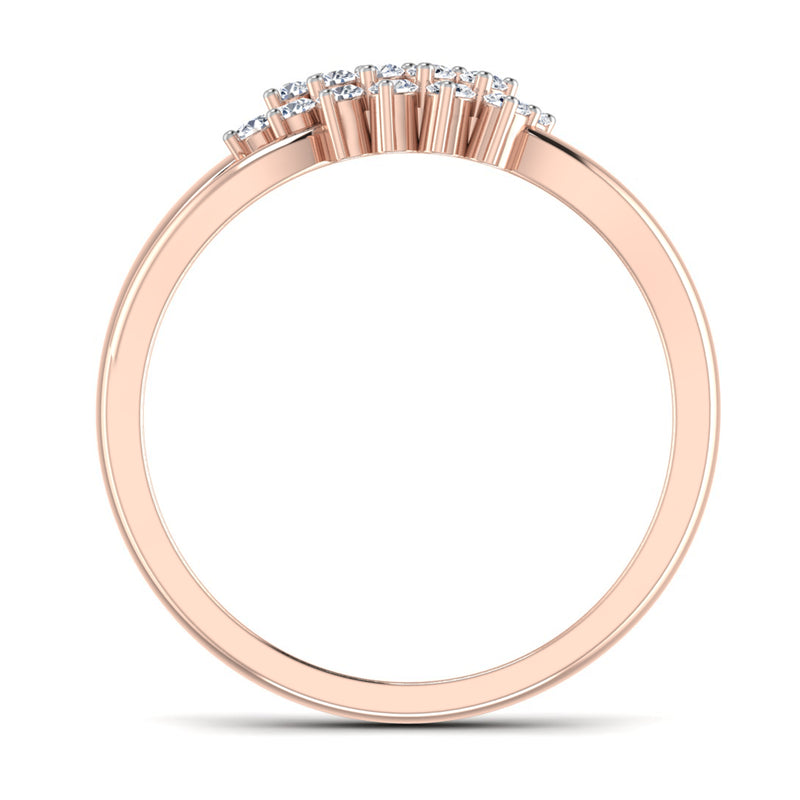 women's ring in gold