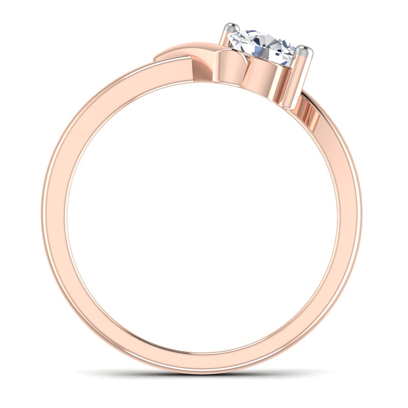 women's ring in gold