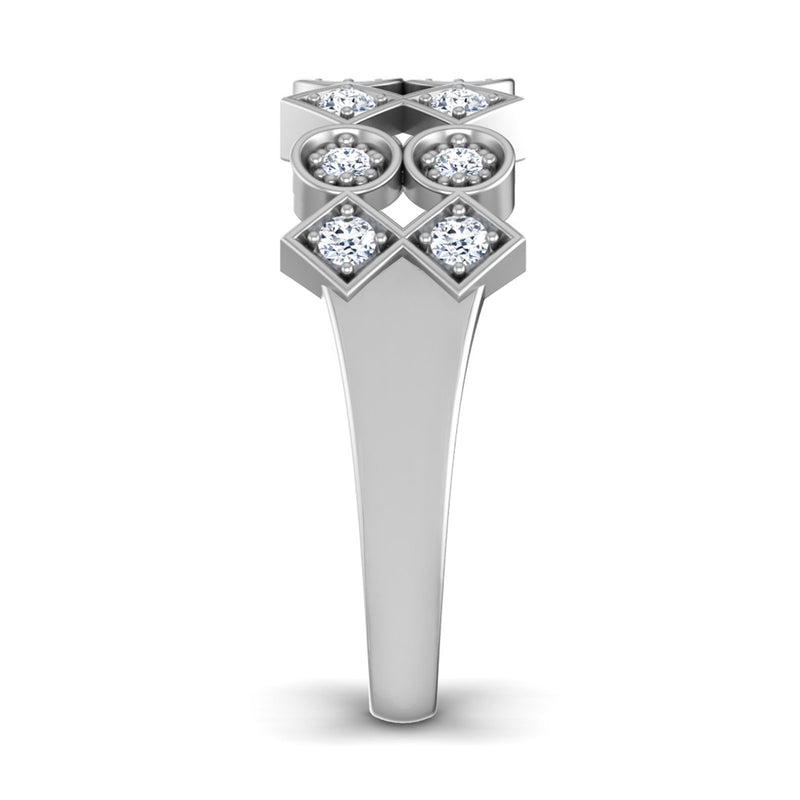 women's ring in gold