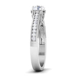 women's ring in gold