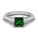 women's ring in gold